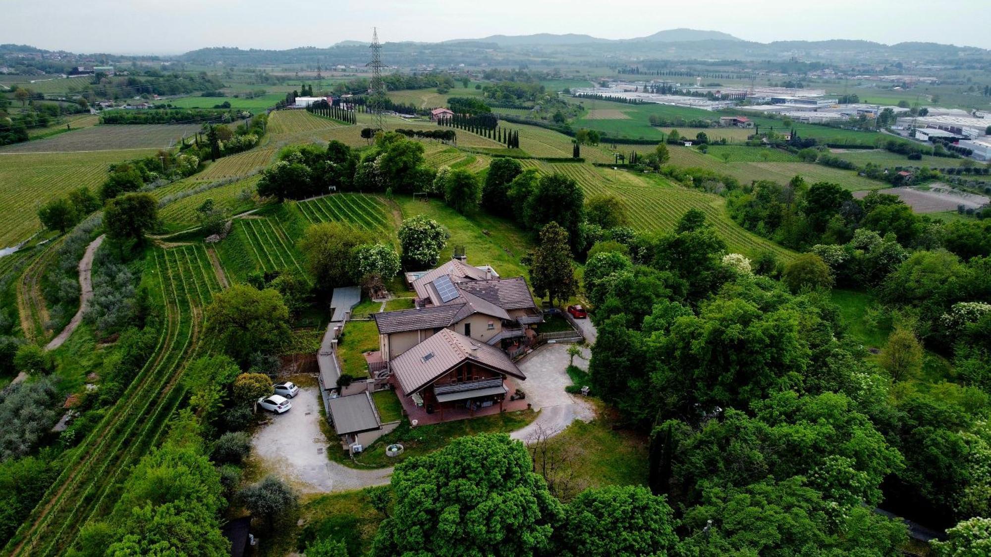 Oasi Franciacorta Guest House Provaglio d'Iseo Exterior photo